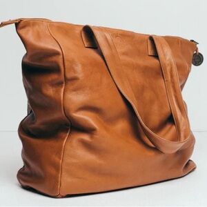 Wanderer Travel Co Parisian Bag